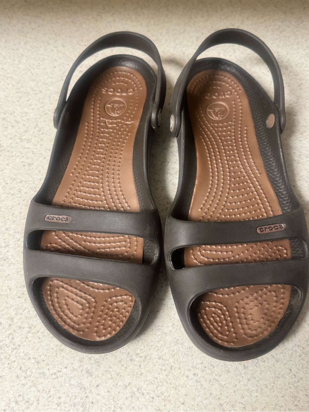 Crocs Women’s Cleo II strappy sandals